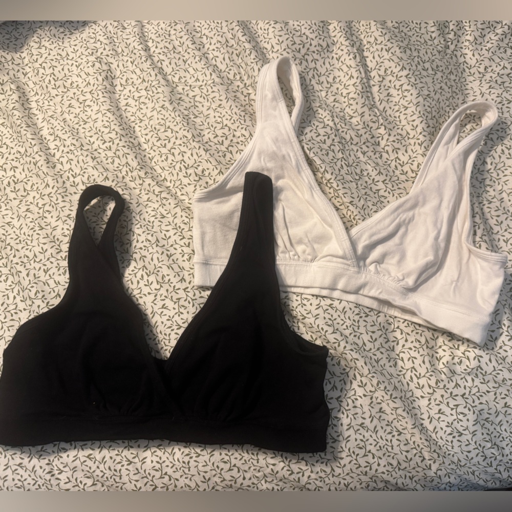 Old Navy Maternity/ Nursing friendly bra